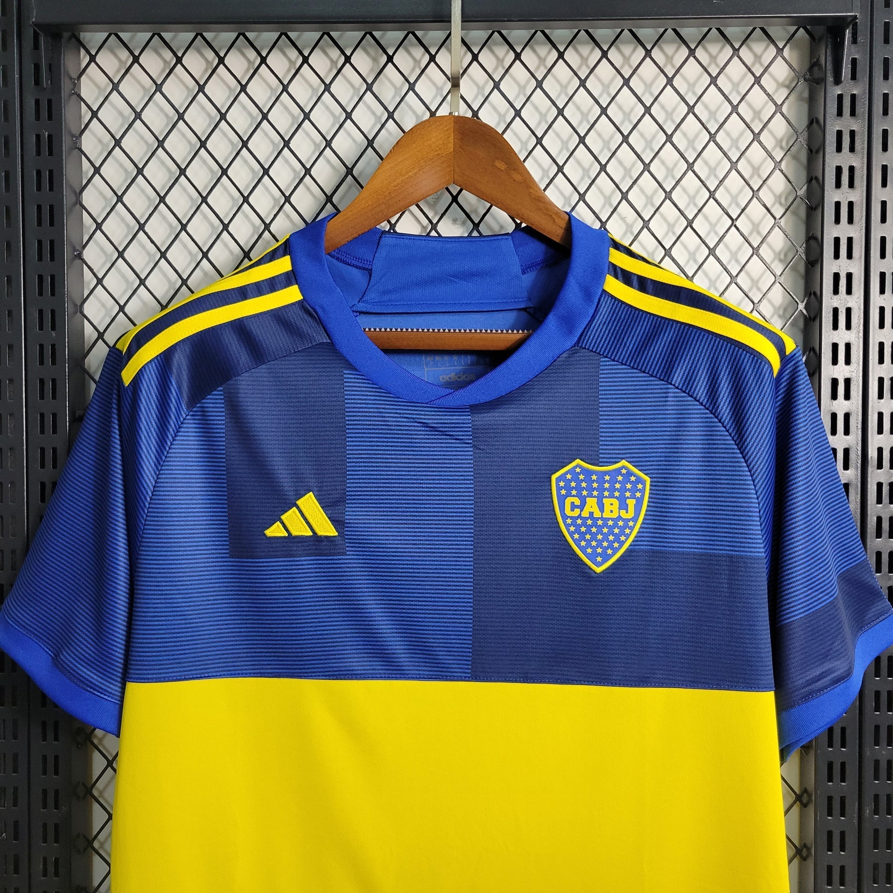 Camisa Boca Juniors Home 2023/24 - Adidas Torcedor Masculina - Azul/Amarela