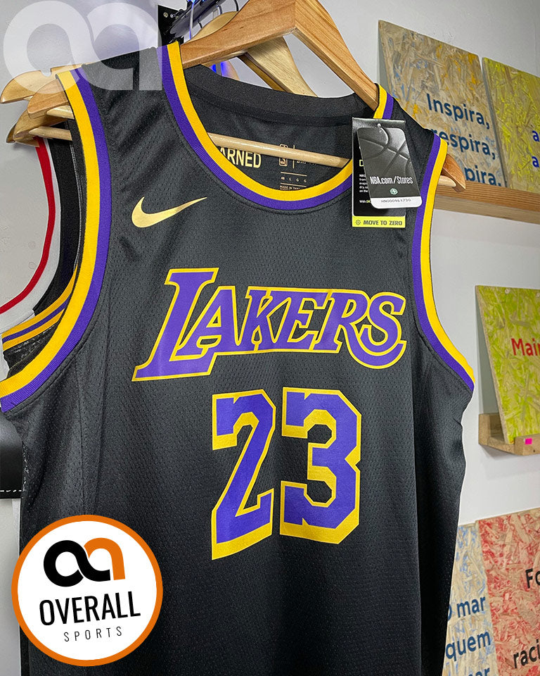 Regata NBA Los Angeles Lakers Earned 20/21 LeBron James 23 Preta e Dourada