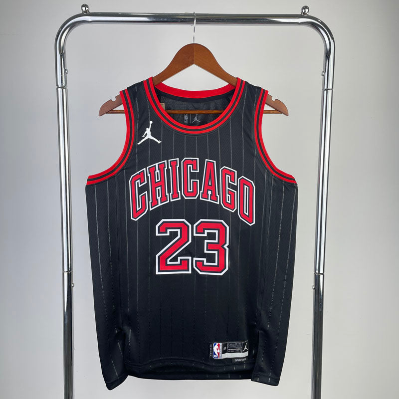 Regata NBA Chicago Bulls Statement 23/24 Michael Jordan Preta