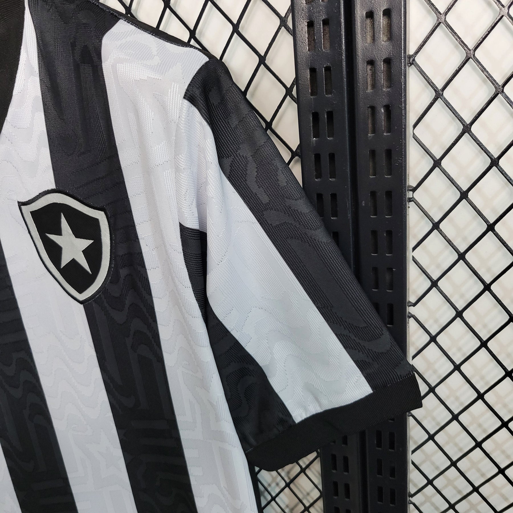 Camisa Botafogo Home 2023/24 - Reebok Torcedor Masculina - Preta/Branca