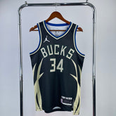 Regata NBA Milwaukee Bucks Statement Edition 23/24 Giannis Antetokounmpo Preta