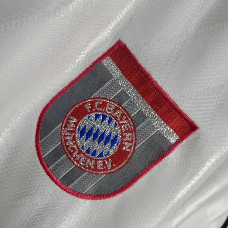 Camisa Bayern de Munique Away 1996/98 - Adidas Retrô Masculina - Branca/Vermelha