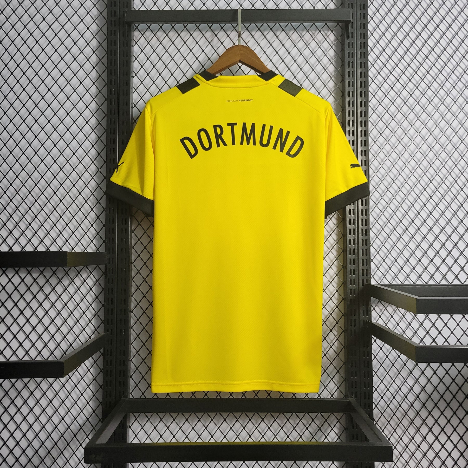 Camisa Borussia Dortmund Home 2022/23 - Puma Torcedor Masculina - Amarela/Preta