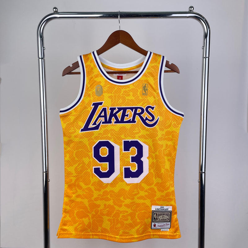 Regata NBA BAPE x Lakers Mitchell & Ness Amarela