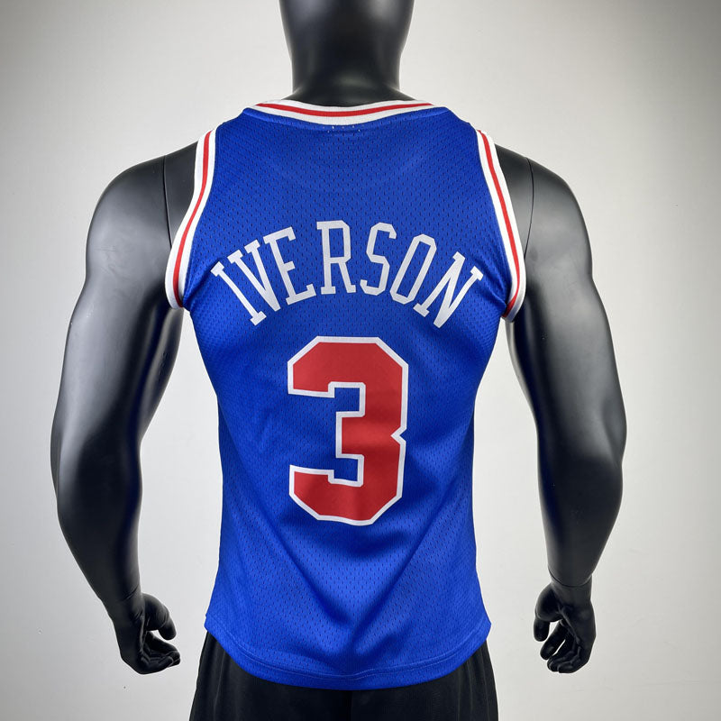 Regata NBA Retrô 76ers Mitchell & Ness 1996/1997 Allen Iverson Azul