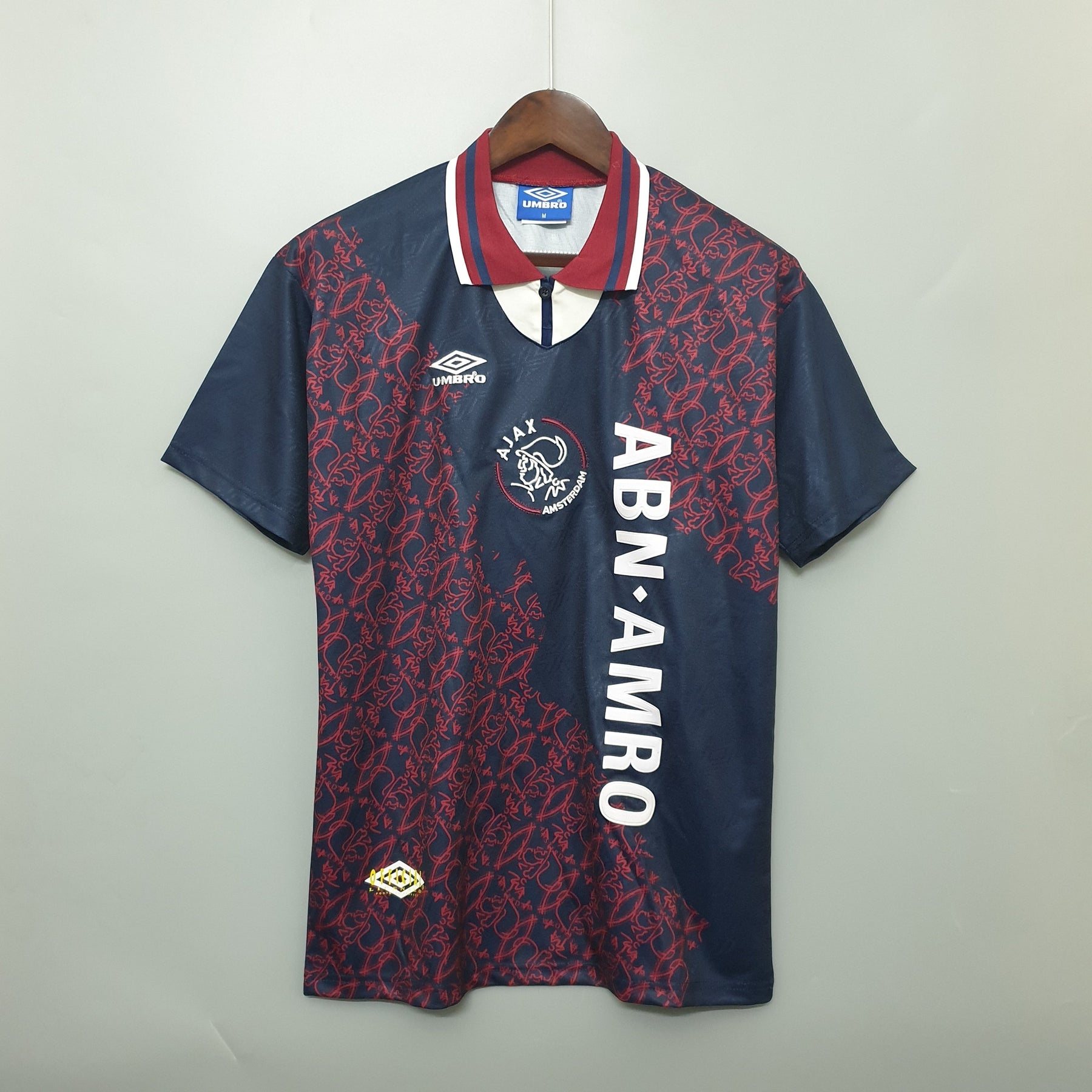 Camisa Ajax Away 1995 - Umbro Retrô Masculina - Azul/Vermelha