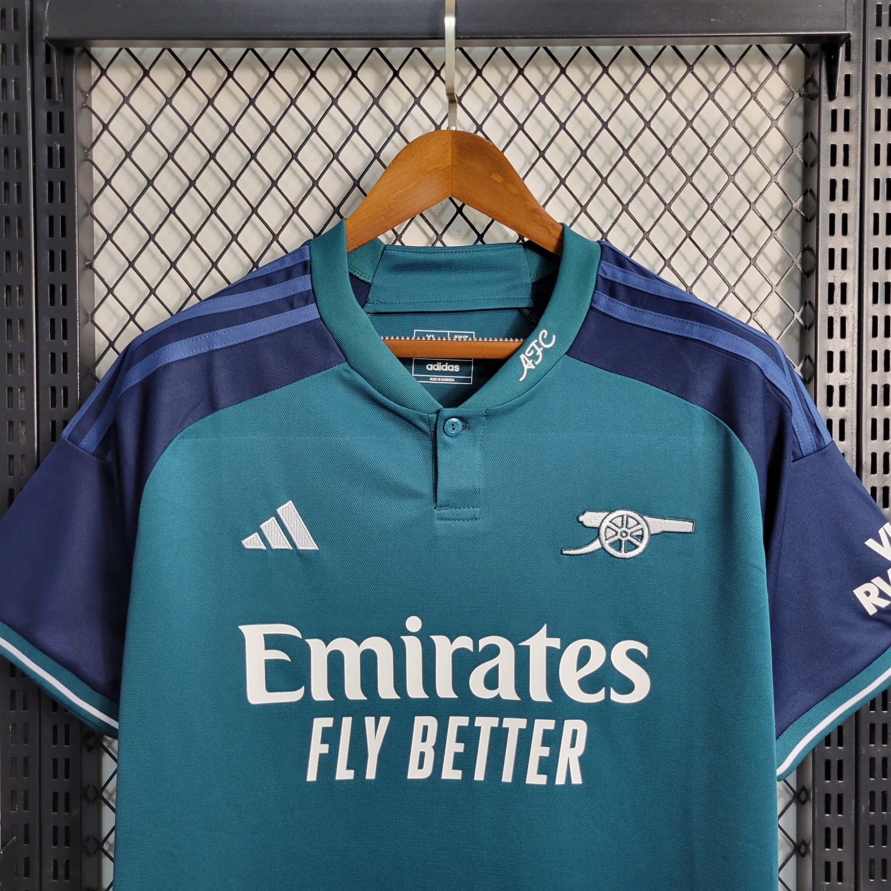 Camisa Arsenal Third 2023/24 - Adidas Torcedor Masculina - Verde/Azul