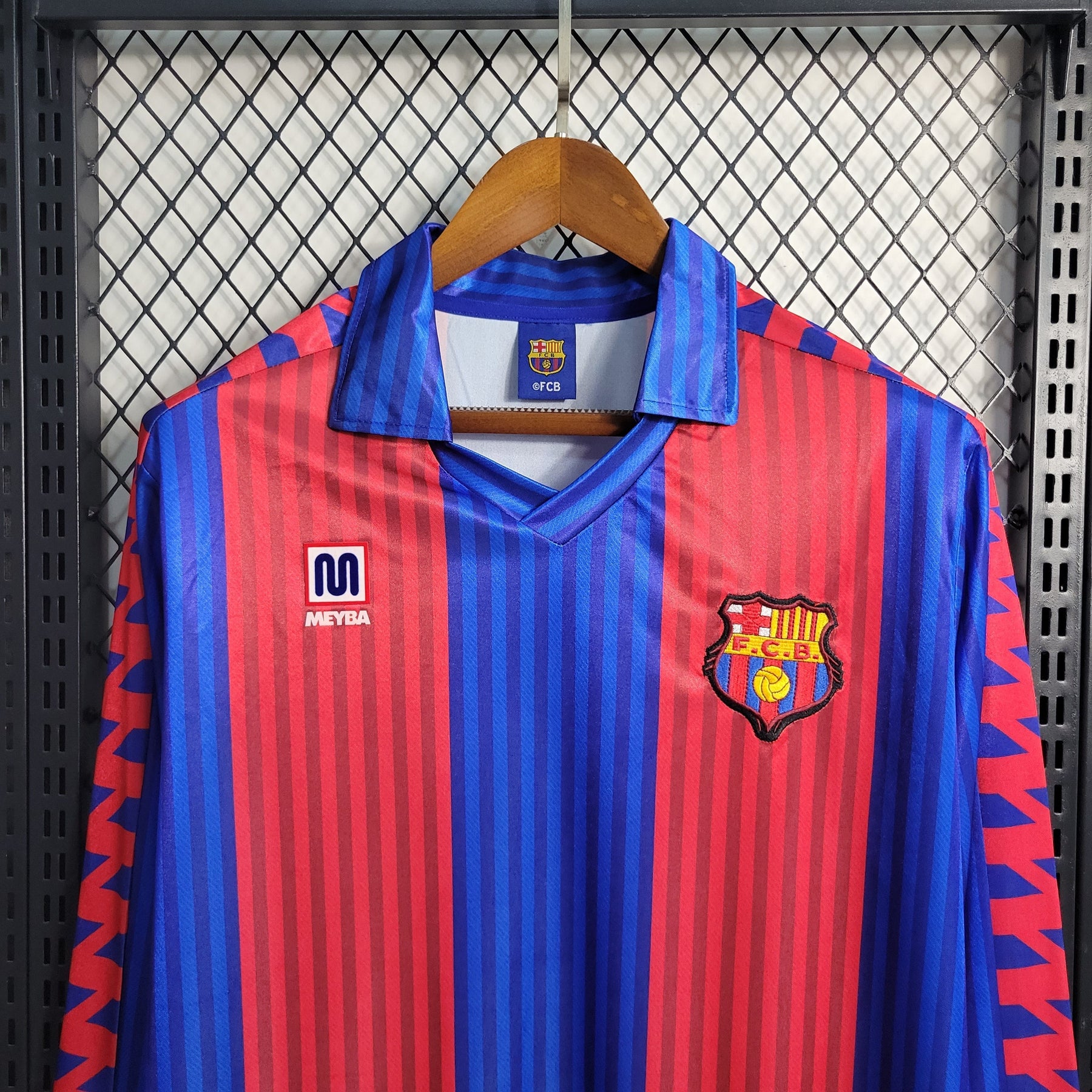 Camisa Barcelona Manga Longa Home 1992 - Meyba Retrô Masculina - Vermelha/Azul