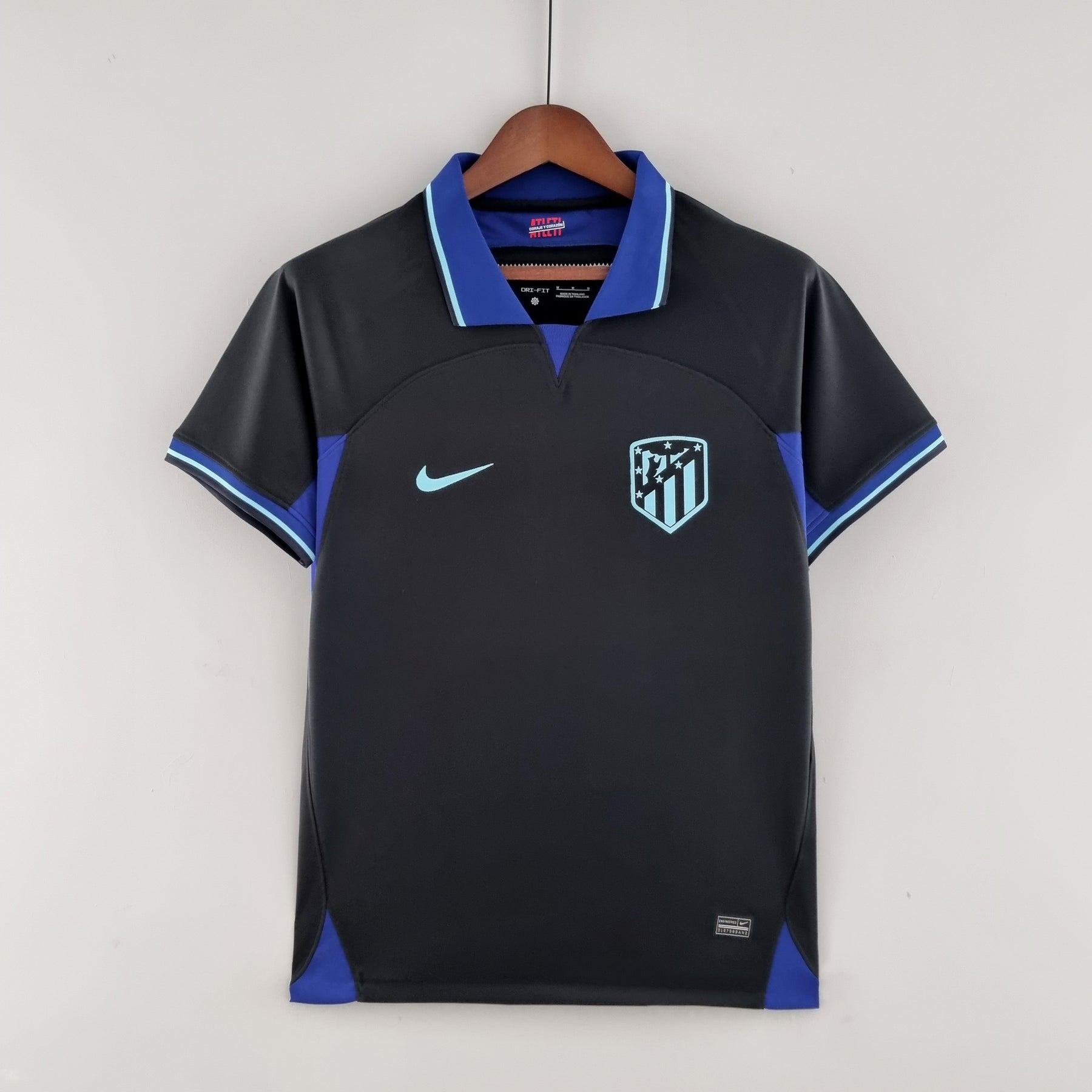 Camisa Atlético de Madrid Away 2022/23 - Nike Torcedor Masculina - Preta/Azul