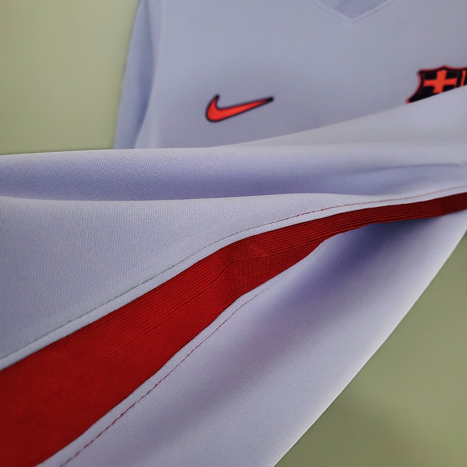 Camisa Barcelona Away 2021/22 - Nike Torcedor Masculina - Roxa/Lilás