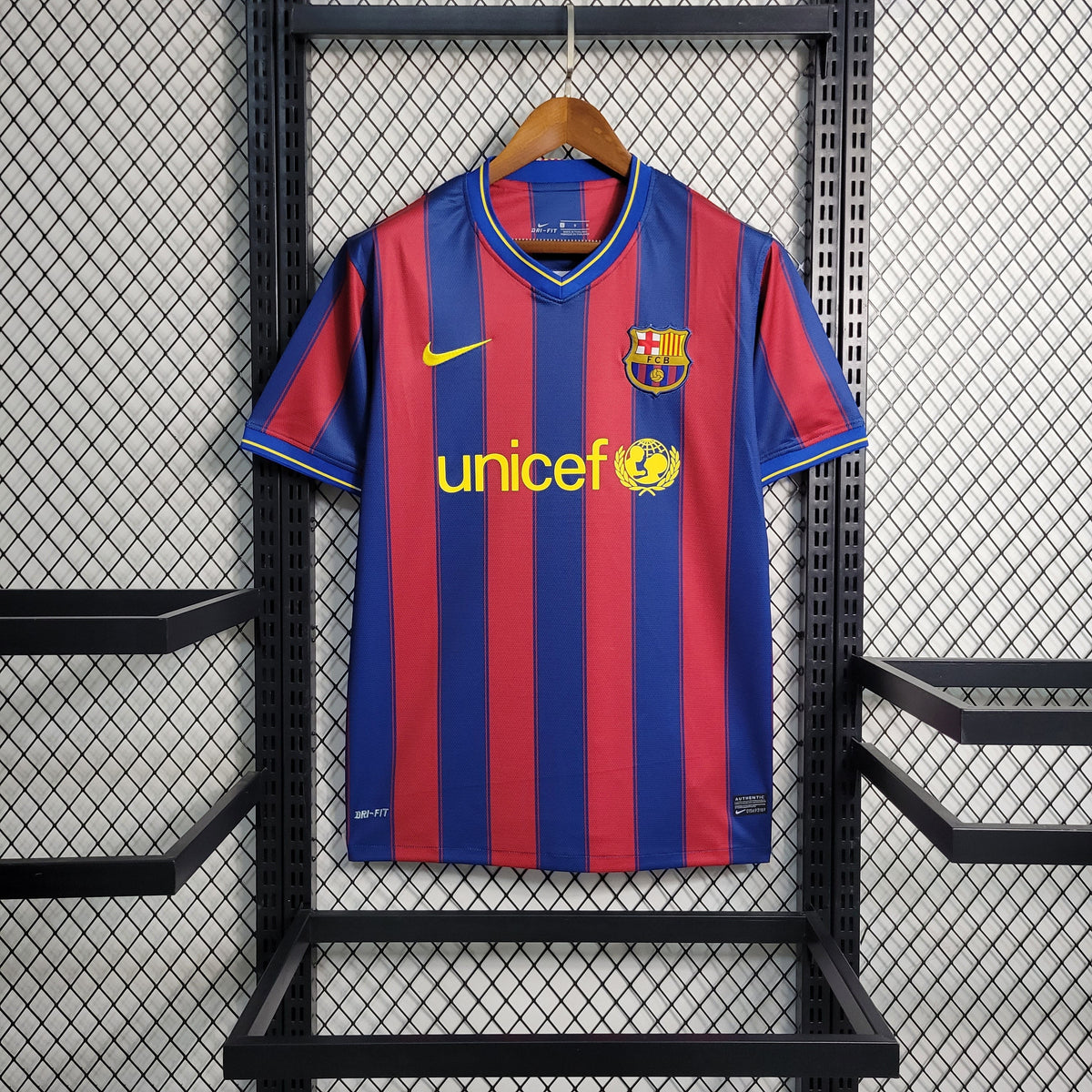 Camisa Barcelona Home 2009/10 - Nike Retrô Masculina - Vermelha/Azul