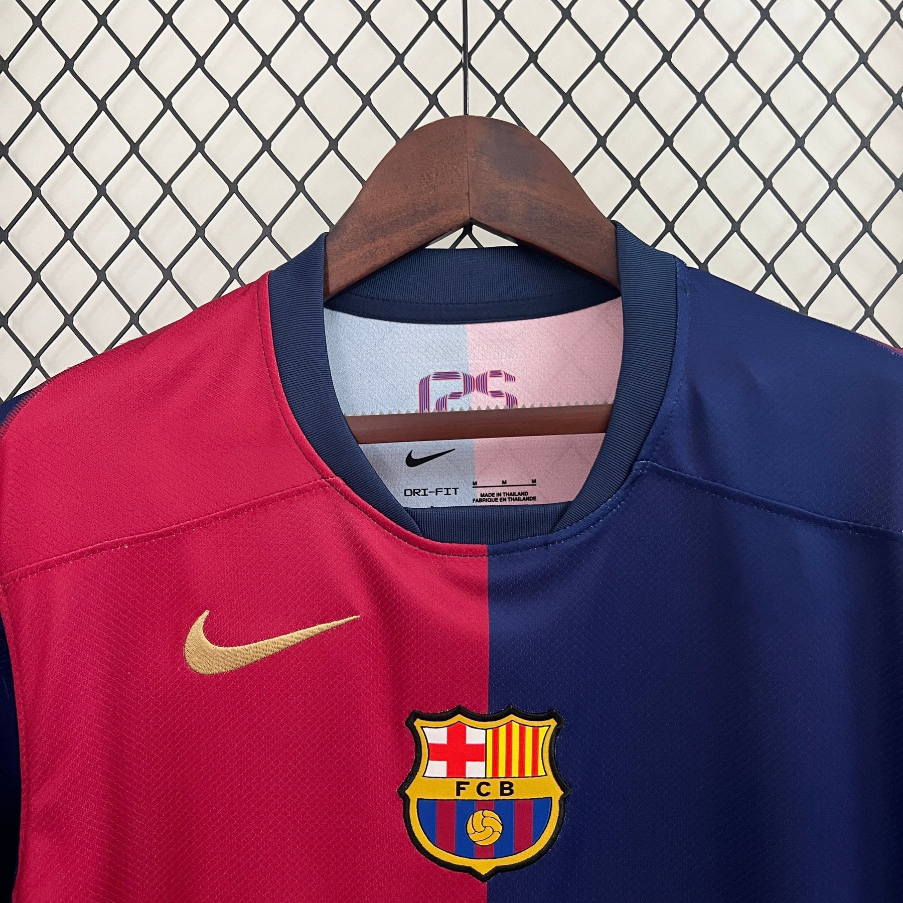 Camisa Barcelona Home 2024/25 - Nike Torcedor Masculina - Vermelha/Azul