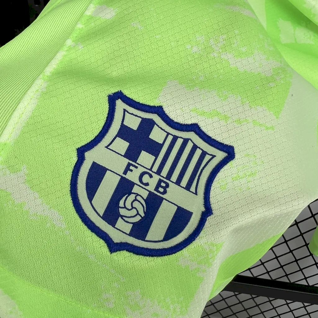 Shorts Barcelona Third 2024/25 - Nike Torcedor Masculina - Verde/Azul