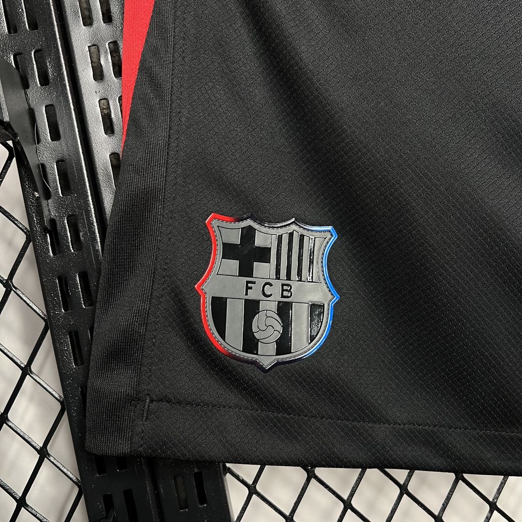 Shorts Barcelona Away 2024/25 - Nike Torcedor Masculina - Preta/Vermelha